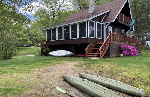 Sturbridge House | Direct waterfront Lake House, stunning views Sleeps 8 on a private PENINSULA!