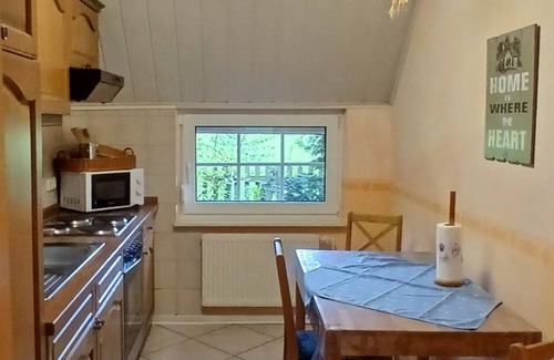 Barkholt Apartment | Disabled apartment in idyllic location by Holtriemer Country