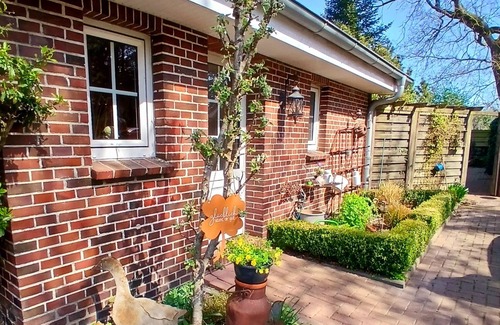 Barkholt Apartment | Disabled apartment in idyllic location by Holtriemer Country