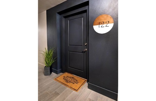 Amarillo Apartment | *Discount* FAST WIFI Apt, Near Downtown & Historic Route 66