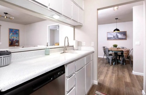 Amarillo Apartment | *Discount* FAST WIFI Apt, Near Downtown & Historic Route 66