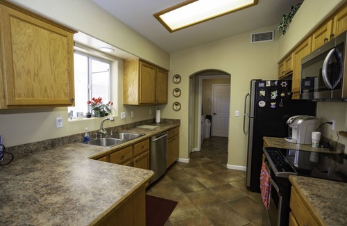 Lake Havasu City House | *Discounted Desert Oasis 3BR 2BA Spacious, Lots of Parking & Centrally Located