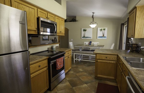 Lake Havasu City House | *Discounted Desert Oasis 3BR 2BA Spacious, Lots of Parking & Centrally Located