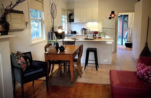 Croydon House | "Discounted Long Stays | Home Comfort in a 3-Bed Croydon/Kilsyth."