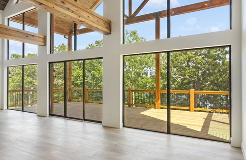 Reeds Spring House | Discounted rates for fall! Table Rock views! 6Bdm