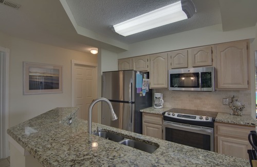 Sunset Beach Condo | Discounts available/Last minute/Quick Getaways. Inquire NOW & SAVE Money