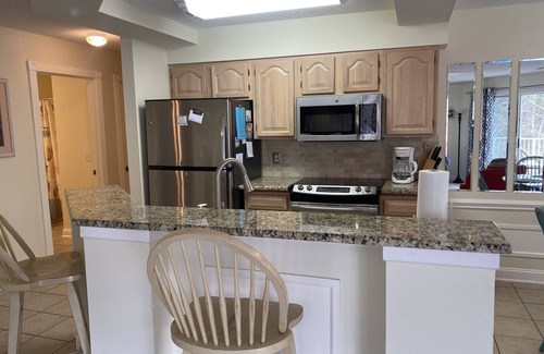 Sunset Beach Condo | Discounts available/Last minute/Quick Getaways. Inquire NOW & SAVE Money