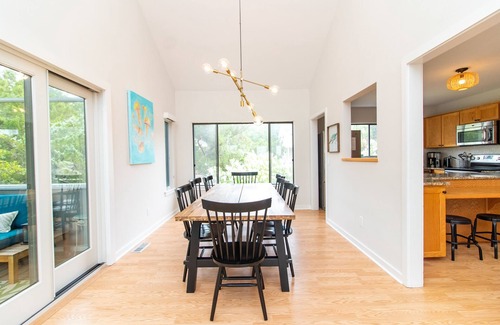 Bald Head Island House | Discover A Buena Vista on Bald Head Island with stunning views and island vibes.