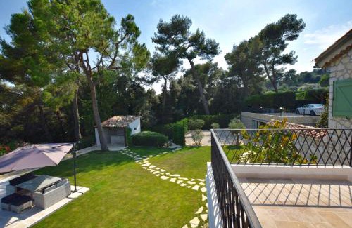 Saint-Paul-de-Vence Villa | Discover a luxurious villa with a stunning pool and a lush garden , the ultimate escape for rest and relaxation