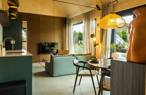 Appelscha House | Discover how luxury gets close to nature.