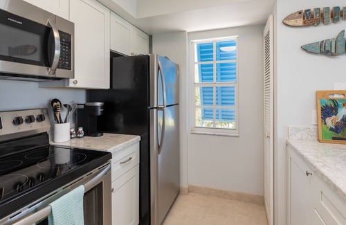 Tavernier Condo | Discover marine wonders nearby, stay at our Tavernier 2-bedroom condo