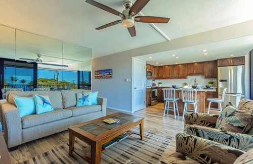 Kihei Condo | Discover Maui Parkshore 408 Beach Access, Stunning Sunsets and Cozy Comfort!
