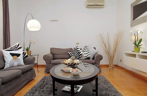 Vatican Apartment | DISCOVER ROME by FOOT! S'PETER BASILICA VATICANO Apartment for 10 AirCond Wifi