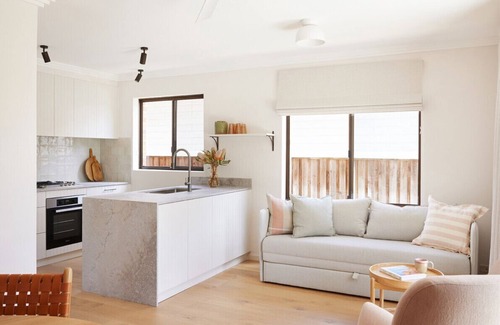 Bundeena Apartment | Discover Royal National Park in this Stylish 1BR