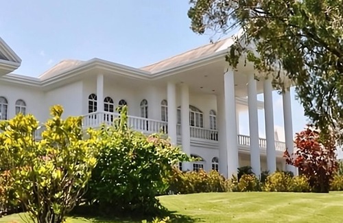 Port Antonio Apartment | Discover the charm of Jamaica! Spacious Suite Near Reach Falls & Boston Beach