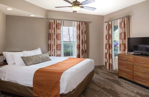 Pennington Bend Resort | Discover the Heart of Music City at Wyndham Nashville – 2 Bd. Dxl-Family Getaway