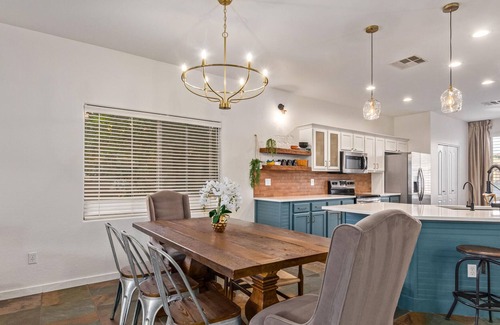 Cooper Commons House | Discover the perfect retreat in - private hot tub and pool
