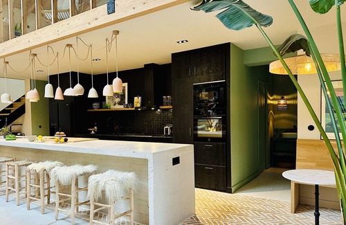 Victor Hugo - Saint-Augustin Villa | Discover this magnificent contemporary architect-designed house.