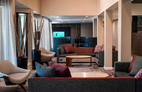 Torrance Hotel | Discover Torrance Minutes To Long Beach Museum Of Art!