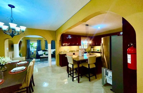 Silver Sands House | Discover your home away from home at Integrity Palms! Book now!