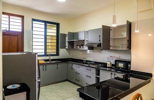 Central Business District Villa | Discover your perfect getaway at Leshani Luxury Villas, where luxury awaits.