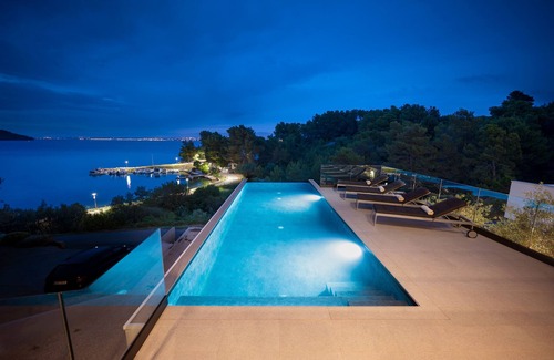 Municipality of Kali Villa | Discover your perfect island getaway!