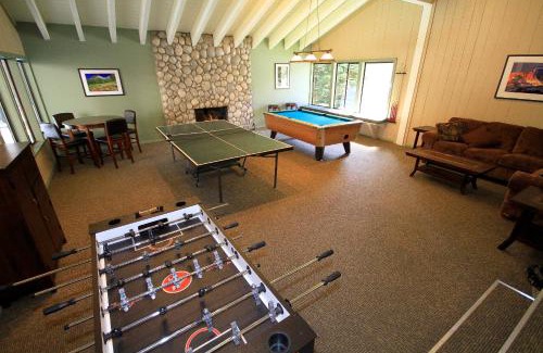 Mammoth Lakes House | Discovery 4 #113