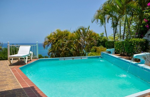 Discovery Bay Villa | Discovery Bay | Ocean View | Walk to Puerto Seco | Quiet | Centrally Located