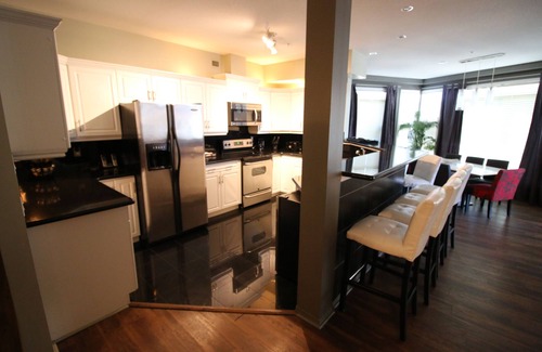 North End Condo | Discovery Bay Resort 436- 4Bed-2Bth- 1390564- 90 Day Min -