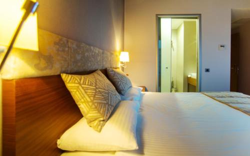 Serifali Mahallesi Hotel | Discovery Hotel