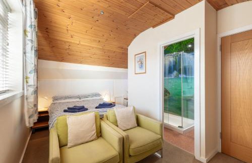 West Cliff House | Discovery Loft