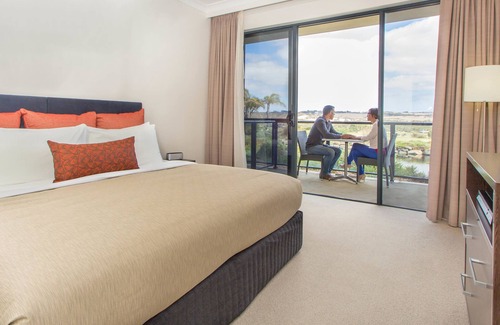 McCracken Hotel | Discovery Resorts - McCracken Country Club