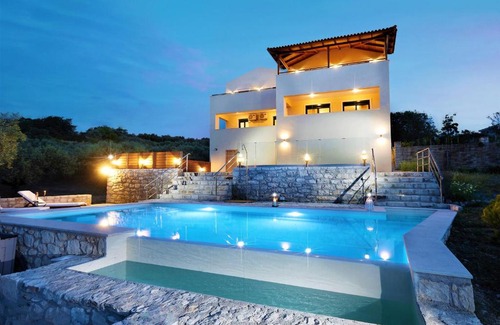 Episkopi Villa | disCrete Villa Lappa