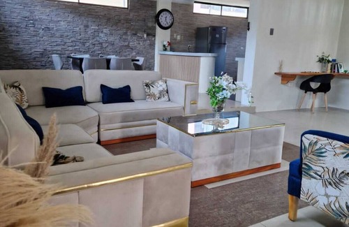 Puerto Baquerizo Moreno House | !Disfruta de comodidad mientras conoces la maravillosa isla de San Cristóbal