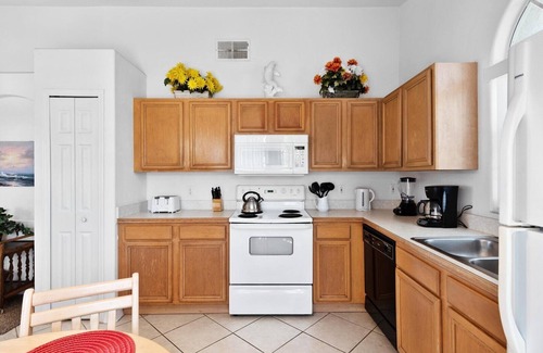 Indian Point House | Disney Area Family Villa – Private South-Facing Pool, Spa & Full Privacy