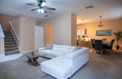 Sandy Ridge Villa | Disney Getaway with Private Pool & Game Room