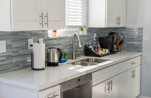 Northwest Anaheim House | DISNEYLAND! 5BR FULLERTON HOUSE FULLY REMODELED 2023 w/GARAGE & FENCED YARD p61