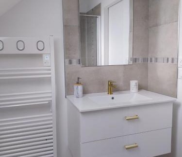 Magny-le-Hongre Bed & Breakfast | Disneyland Paris dream 2 rooms & breakfast