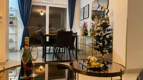 Chessy Apartment | Disneyland-PARIS Sunshine - 6pers - Terrasse - vue sur Parc - 2Parkings