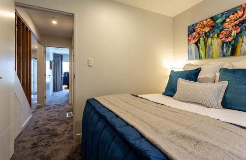 Fernhill Apartment | Distinctive Alpine Meadows