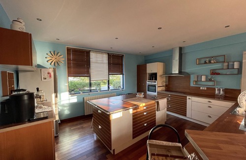 Regnezville-sur-Mer House | Diva Beach, family home with sea view, pool and jacuzzi