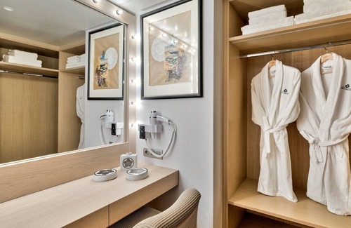 Anafiotika Hotel | Divani Palace Acropolis
