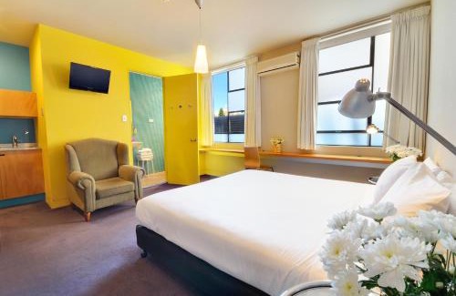 Coogee Hotel | Dive Hotel
