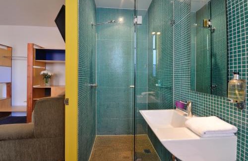 Coogee Hotel | Dive Hotel