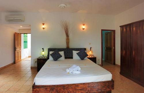Mare Anglaise Bed & Breakfast | Divers Lodge Guest House