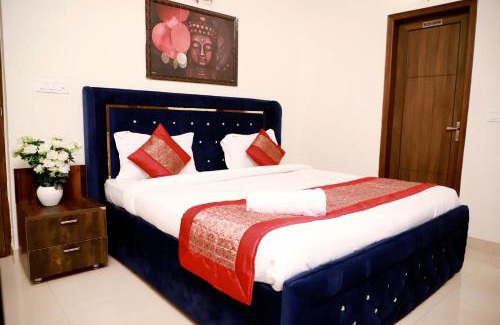 Saket Apartment | Divine India Service Apartment 2Bhk, 2A Saket