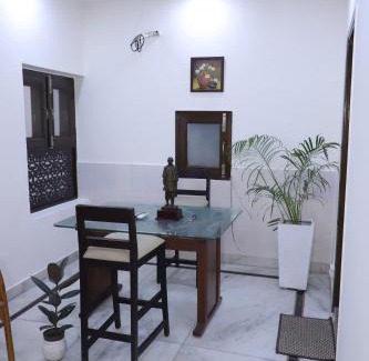 Saket Apartment | Divine India Service Apartment 1Bhk,L-36B,Saket