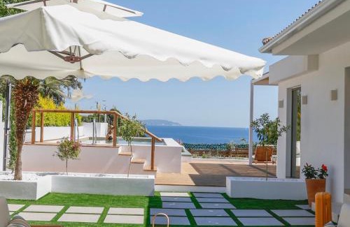 Lefkimmi Apartment | Divinum Mare Luxury Villa with Private Pool & Sea View