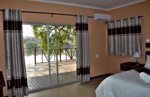 Divundu House | Divundu Guest House