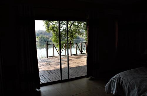 Divundu House | Divundu Guest House